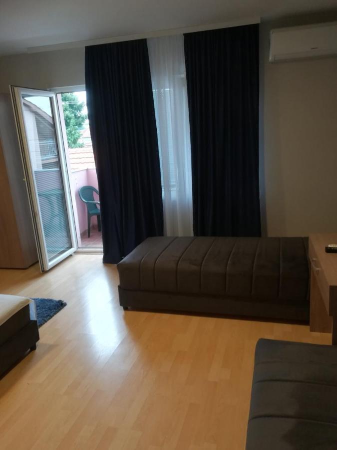 Apartments Tatjana Jagodina Eksteriør billede