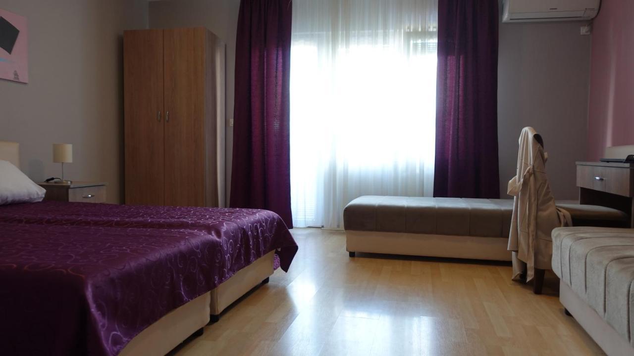 Apartments Tatjana Jagodina Eksteriør billede